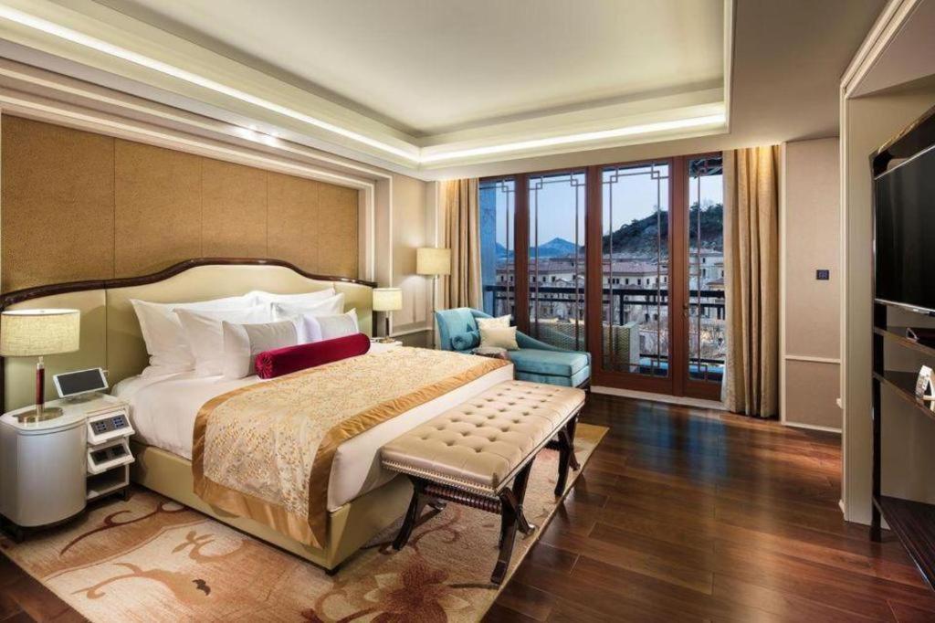 Grand Bay Hotel Beijing Xiaotangzhuang Exterior foto